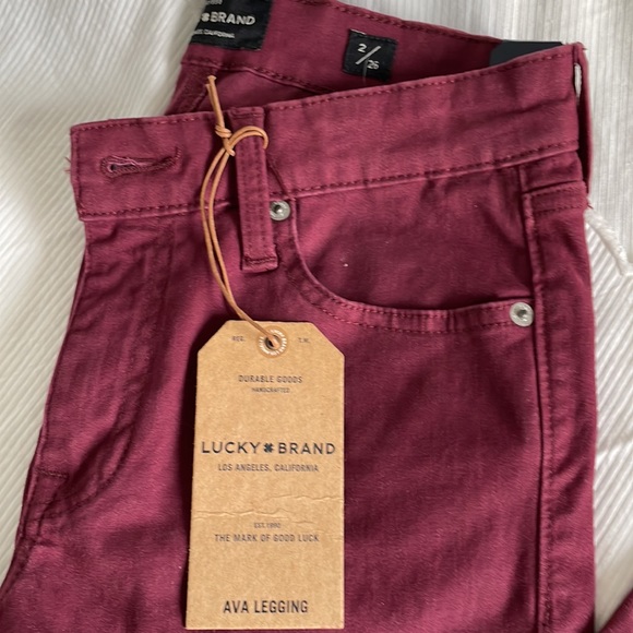 Nice Ava legging/ jeans from Lucky🍀 Brand - Picture 2 of 4